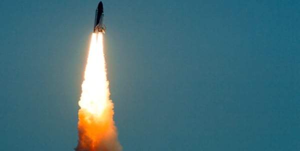 endeavor sts-134-rocket-launch-cryogenic-fuel